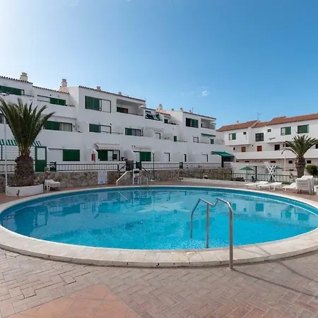 Cactus Pool View Apartment *